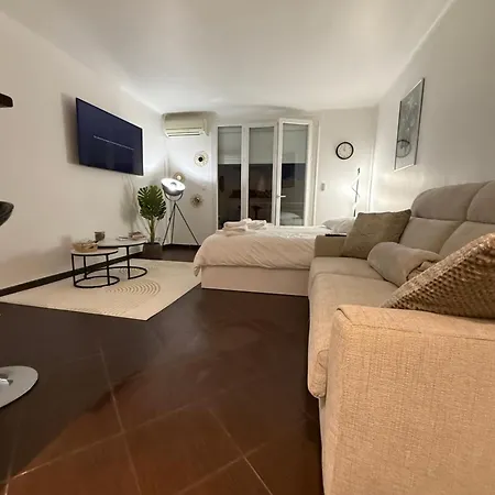 Apartament Paula Avec Terrasse-croisette, Festival Palais *